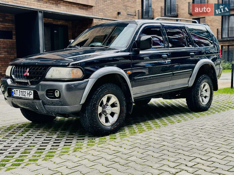Mitsubishi Pajero Sport 2004