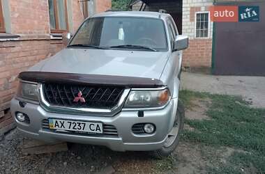 Внедорожник / Кроссовер Mitsubishi Pajero Sport 2001 в 