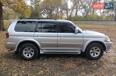 Позашляховик / Кросовер Mitsubishi Pajero Sport 2006 в Сумах