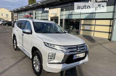 Позашляховик / Кросовер Mitsubishi Pajero Sport 2019 в Одесі