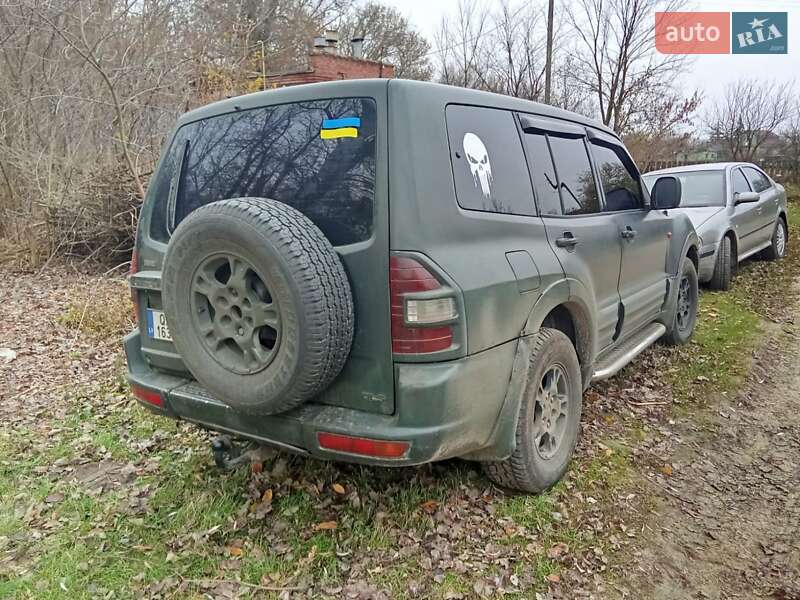 Внедорожник / Кроссовер Mitsubishi Pajero Sport 2000 в Лебедине
