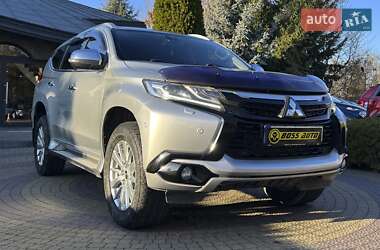 Mitsubishi Pajero Sport 2017