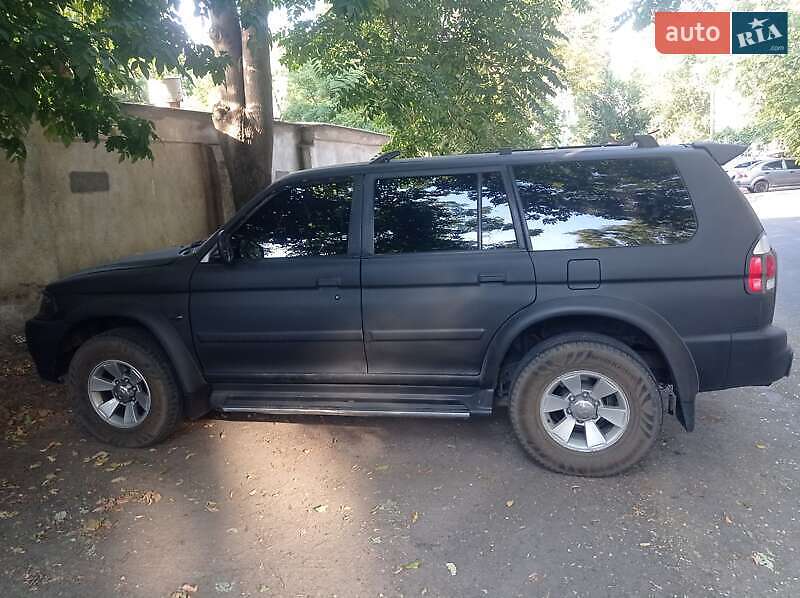 Внедорожник / Кроссовер Mitsubishi Pajero Sport 2007 в Изюме
