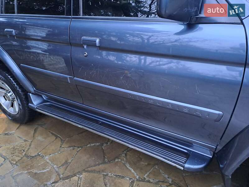 Внедорожник / Кроссовер Mitsubishi Pajero Sport 2008 в Киеве