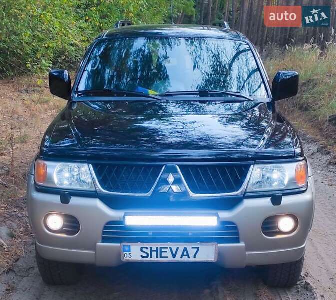 Mitsubishi Pajero Sport 2005
