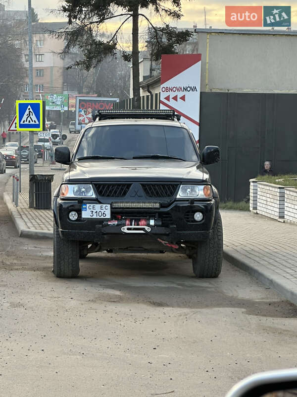 Позашляховик / Кросовер Mitsubishi Pajero Sport 2008 в Чернівцях