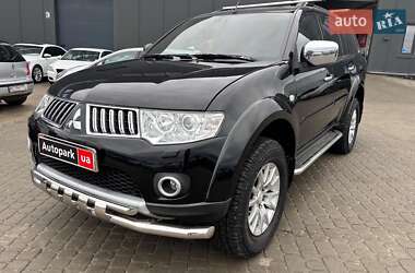 Mitsubishi Pajero Sport 2012