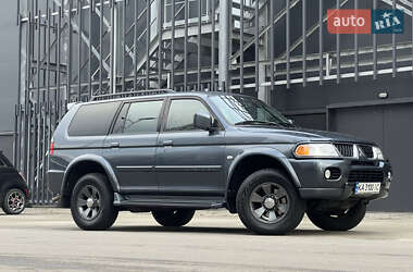 Позашляховик / Кросовер Mitsubishi Pajero Sport 2006 в Києві