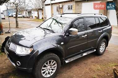 Позашляховик / Кросовер Mitsubishi Pajero Sport 2011 в Одесі