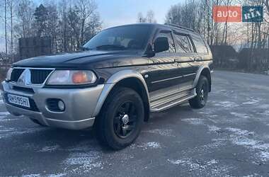 Позашляховик / Кросовер Mitsubishi Pajero Sport 2004 в Олевську