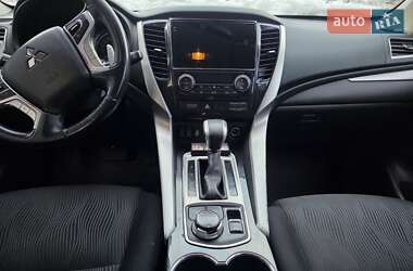 Mitsubishi Pajero Sport 2017 Mitsubishi Pajero Sport 2017