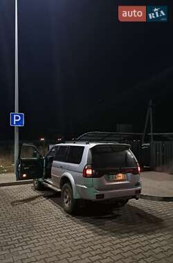 Позашляховик / Кросовер Mitsubishi Pajero Sport 2008 в 