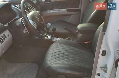 Внедорожник / Кроссовер Mitsubishi Pajero Sport 2014 в 
