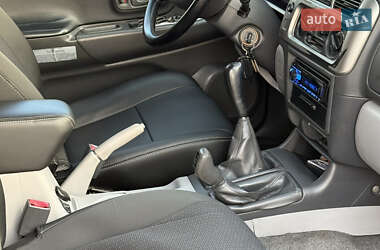 Внедорожник / Кроссовер Mitsubishi Pajero Sport 2006 в 