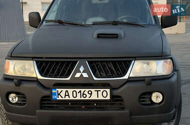 Позашляховик / Кросовер Mitsubishi Pajero Sport 2006 в Києві