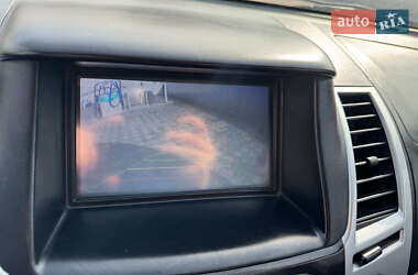 Внедорожник / Кроссовер Mitsubishi Pajero Sport 2012 в 