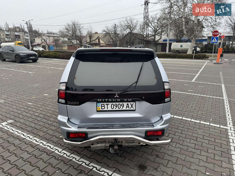 Внедорожник / Кроссовер Mitsubishi Pajero Sport 2006 в Николаеве