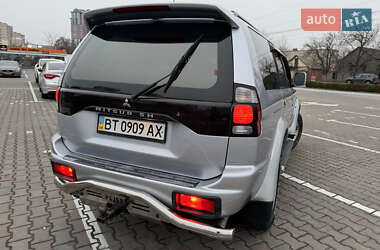 Внедорожник / Кроссовер Mitsubishi Pajero Sport 2006 в 