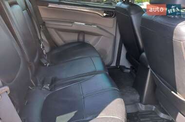Позашляховик / Кросовер Mitsubishi Pajero Sport 2013 в 