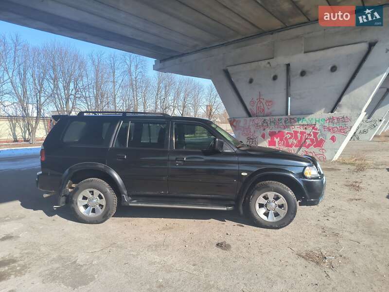 Внедорожник / Кроссовер Mitsubishi Pajero Sport 2007 в Киеве