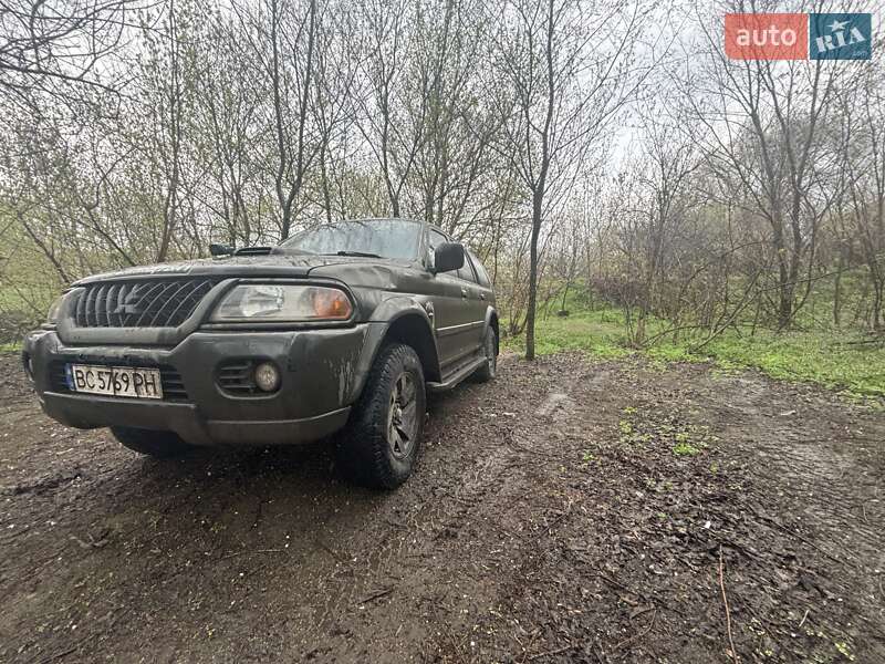 Позашляховик / Кросовер Mitsubishi Pajero Sport 2004 в Покровському