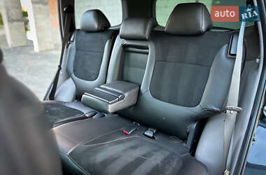 Внедорожник / Кроссовер Mitsubishi Pajero Sport 2011 в 