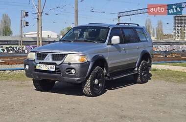 Внедорожник / Кроссовер Mitsubishi Pajero Sport 2005 в 