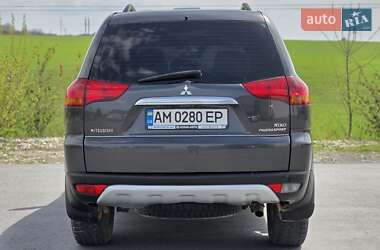 Позашляховик / Кросовер Mitsubishi Pajero Sport 2011 в 