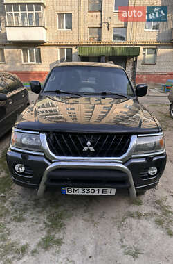 Позашляховик / Кросовер Mitsubishi Pajero Sport 2004 в 