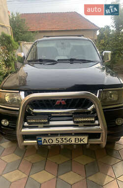 Внедорожник / Кроссовер Mitsubishi Pajero Sport 2002 в Ужгороде