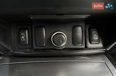 Внедорожник / Кроссовер Mitsubishi Pajero Sport 2011 в 