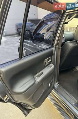 Позашляховик / Кросовер Mitsubishi Pajero Sport 2006 в 