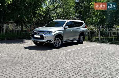Позашляховик / Кросовер Mitsubishi Pajero Sport 2017 в Черкасах