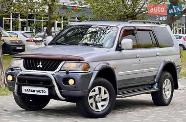 Позашляховик / Кросовер Mitsubishi Pajero Sport 2004 в 