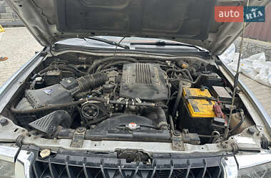 Позашляховик / Кросовер Mitsubishi Pajero Sport 2003 в 