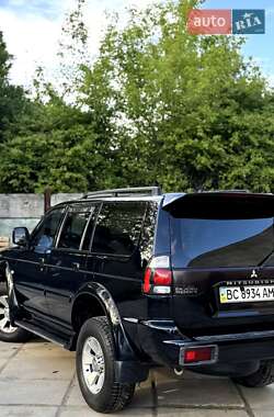 Позашляховик / Кросовер Mitsubishi Pajero Sport 2006 в 