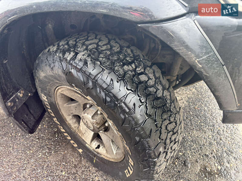 Позашляховик / Кросовер Mitsubishi Pajero Sport 2003 в Харкові