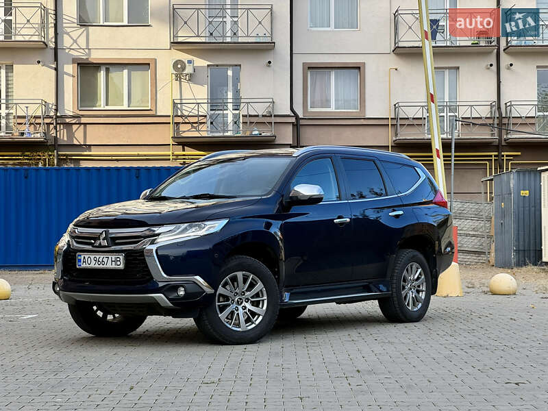 Mitsubishi Pajero Sport 2019