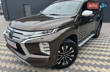 Внедорожник / Кроссовер Mitsubishi Pajero Sport 2021 в Николаеве