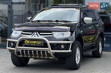 Внедорожник / Кроссовер Mitsubishi Pajero Sport 2013 в 