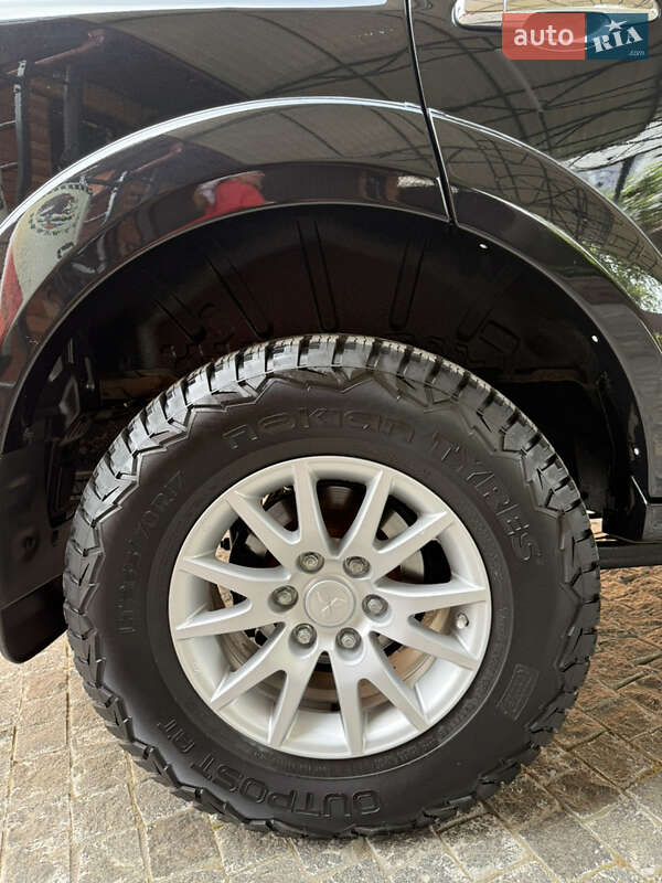 Внедорожник / Кроссовер Mitsubishi Pajero Sport 2010 в Сумах
