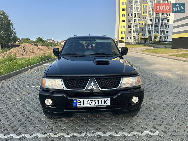 Внедорожник / Кроссовер Mitsubishi Pajero Sport 2008 в Полтаве