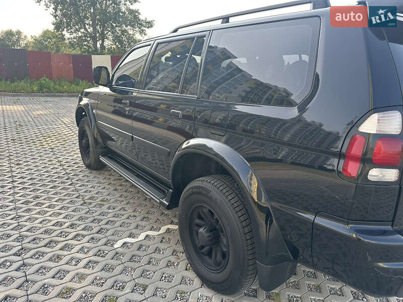 Внедорожник / Кроссовер Mitsubishi Pajero Sport 2008 в Полтаве