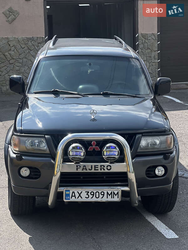 Внедорожник / Кроссовер Mitsubishi Pajero Sport 2004 в Харькове