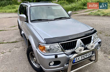 Внедорожник / Кроссовер Mitsubishi Pajero Sport 2006 в 