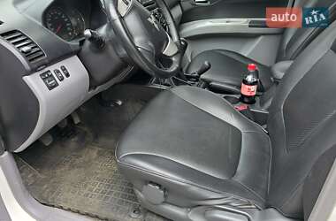 Внедорожник / Кроссовер Mitsubishi Pajero Sport 2014 в 