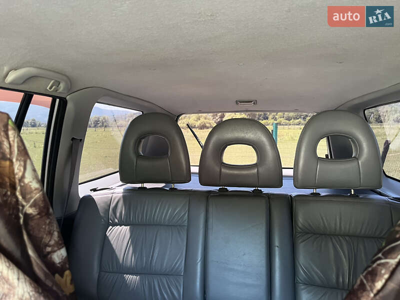 Внедорожник / Кроссовер Mitsubishi Pajero Sport 2002 в Сваляве