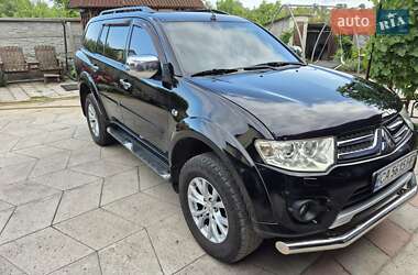 Позашляховик / Кросовер Mitsubishi Pajero Sport 2014 в Чорнобаї