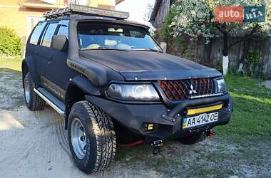 Позашляховик / Кросовер Mitsubishi Pajero Sport 2003 в 