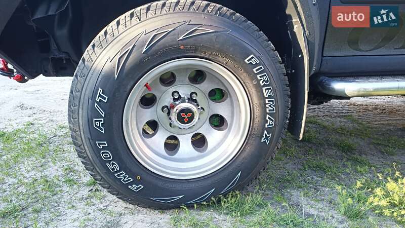 Позашляховик / Кросовер Mitsubishi Pajero Sport 2003 в Києві фото 10 Позашляховик / Кросовер Mitsubishi Pajero Sport 2003 в Києві